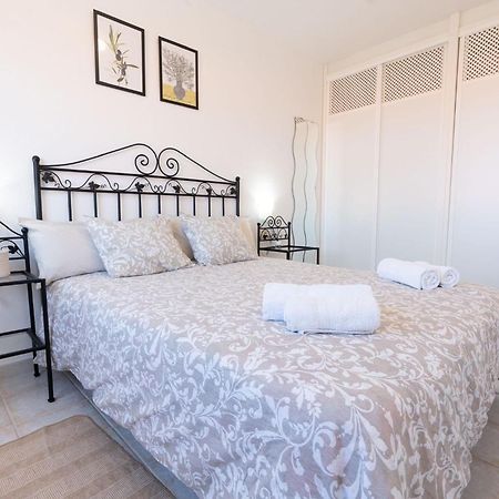 Agradable Y Comodo Apartamento En La Finca Chayofa Eksteriør billede