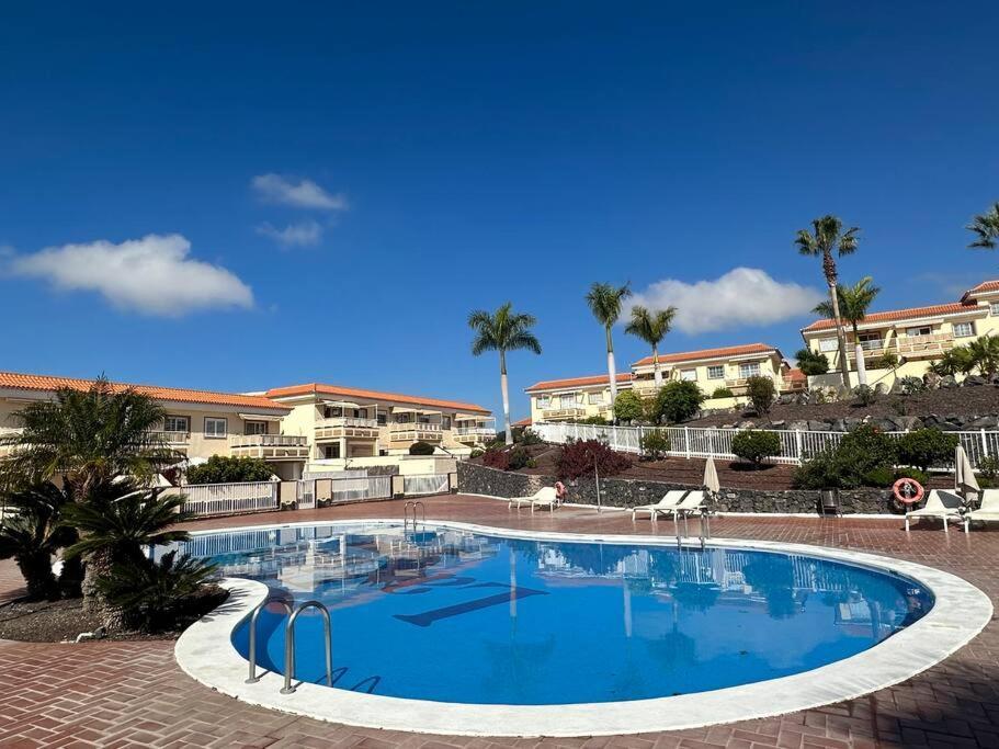 Agradable Y Comodo Apartamento En La Finca Chayofa Eksteriør billede