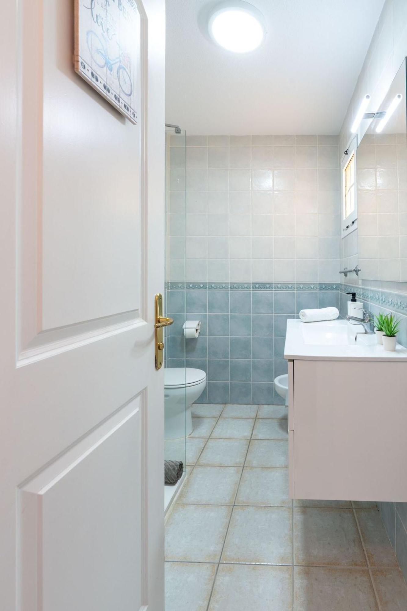 Agradable Y Comodo Apartamento En La Finca Chayofa Eksteriør billede