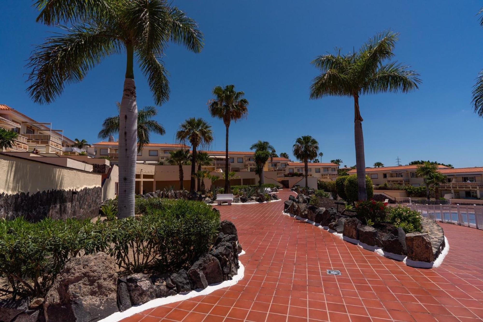 Agradable Y Comodo Apartamento En La Finca Chayofa Eksteriør billede