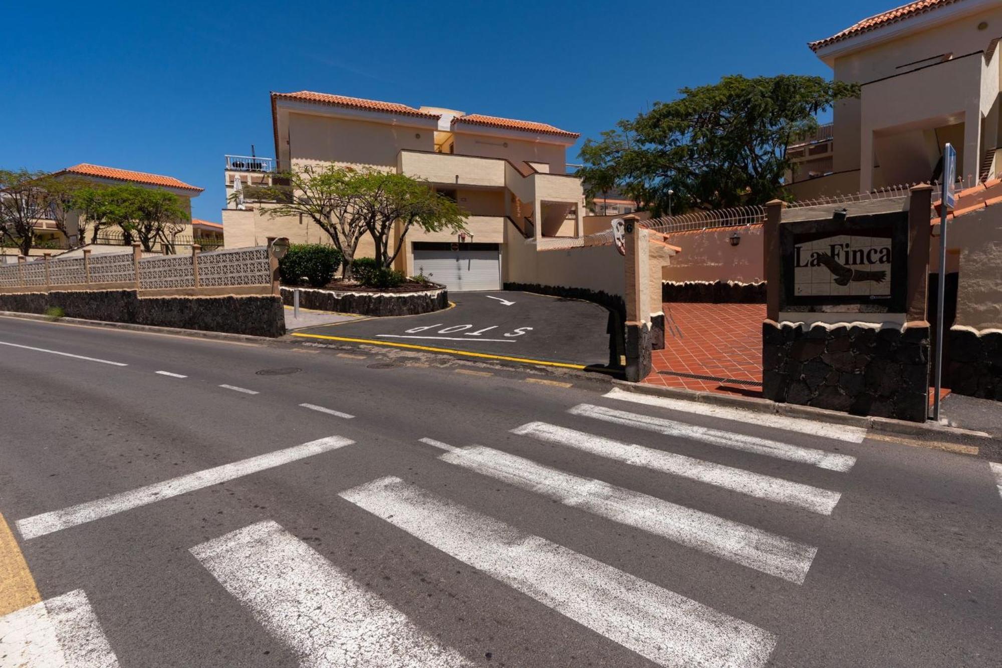 Agradable Y Comodo Apartamento En La Finca Chayofa Eksteriør billede